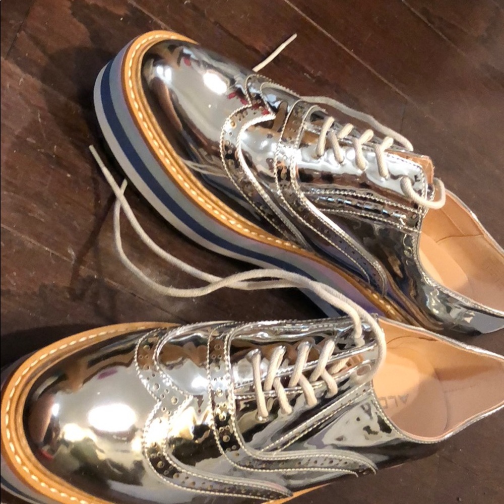 Silver Wadolia sneakers !